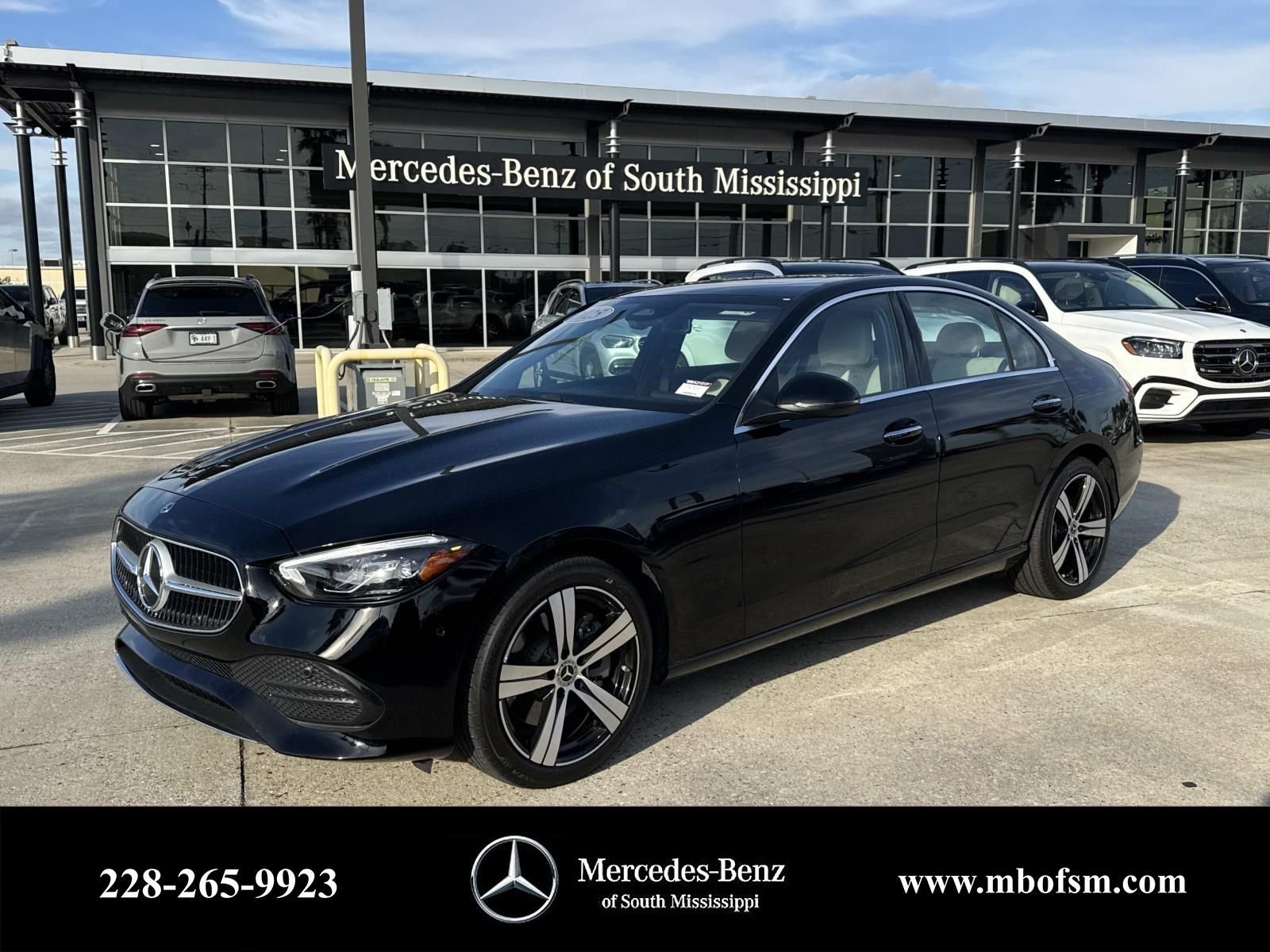 2025 Mercedes-Benz C-Class C 300's photo