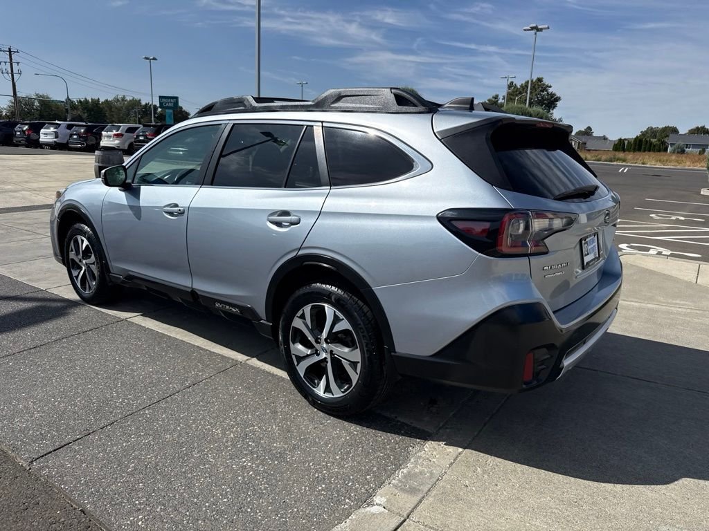 Used 2020 Ice Silver Metallic Subaru Limited image 11