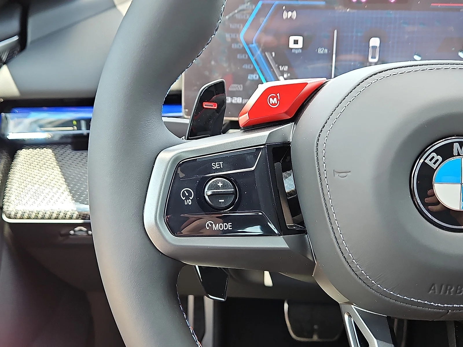 New 2025 Alpine White BMW All-Wheel Drive image 14