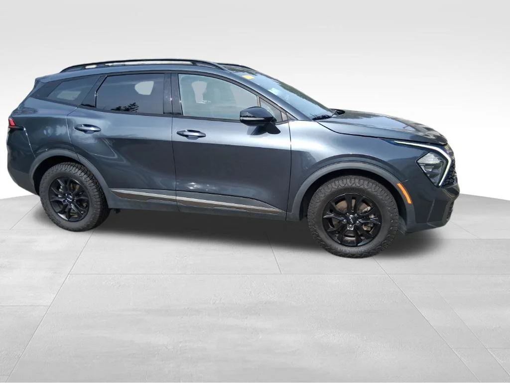 Used 2023 Gray Kia X-Pro image 4