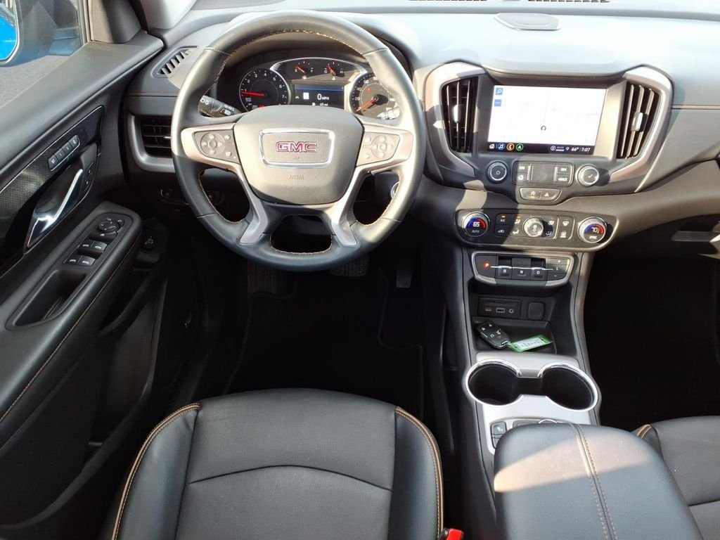 Used 2024 Riptide Metallic GMC AT4 image 3