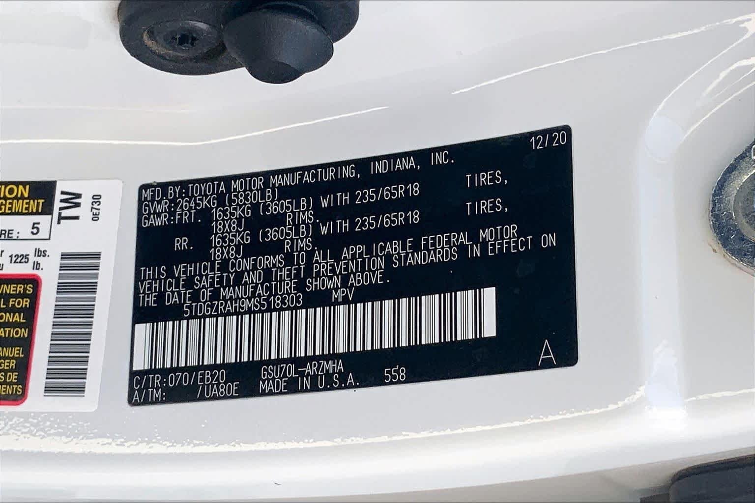 Used 2021 Blizzard Pearl Toyota XLE image 37