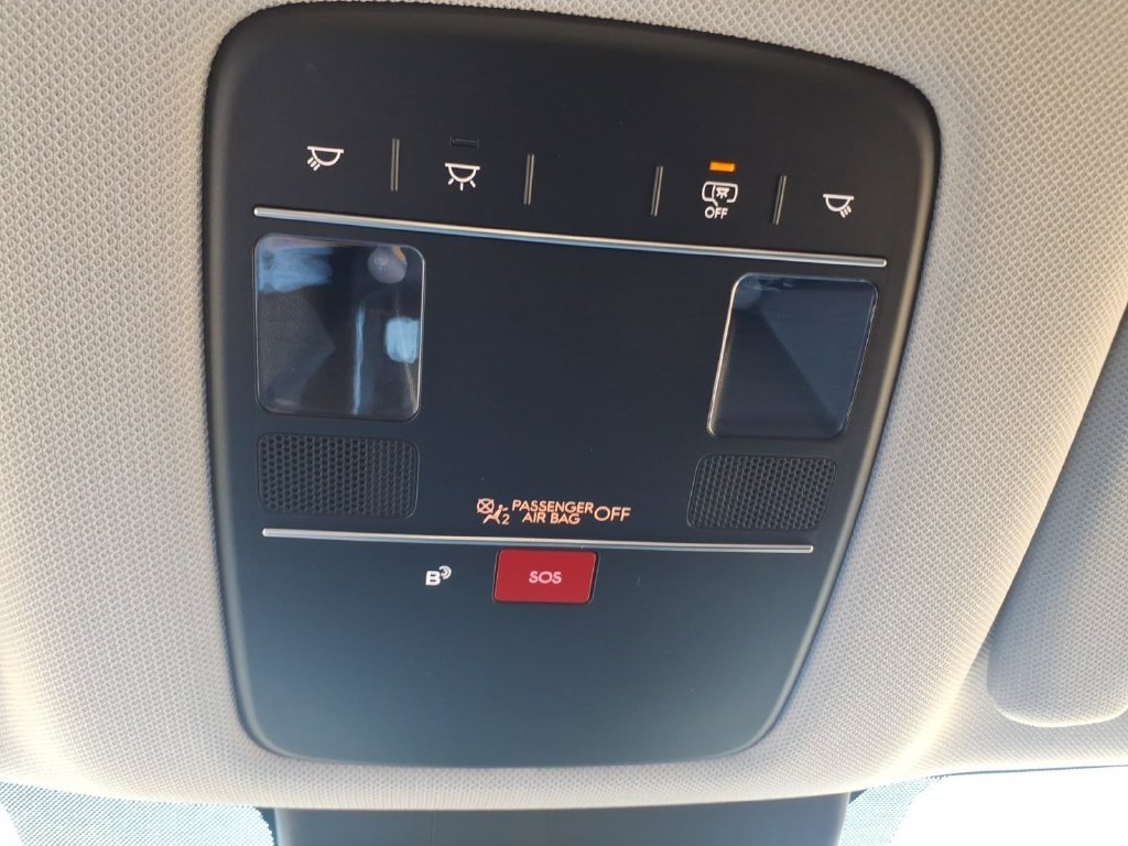 New 2027 Black Hyundai SEL image 22