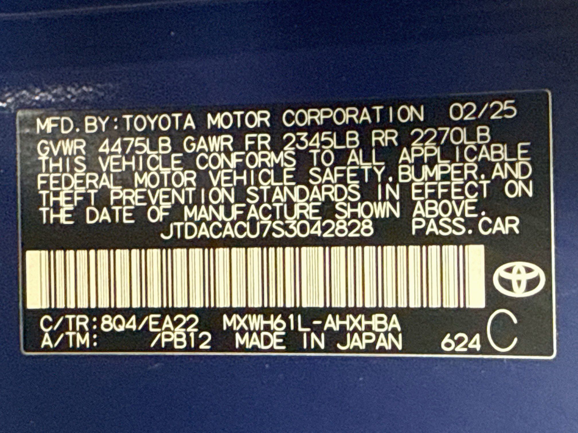 Used 2025 Reservoir Blue Toyota XSE Premium image 30
