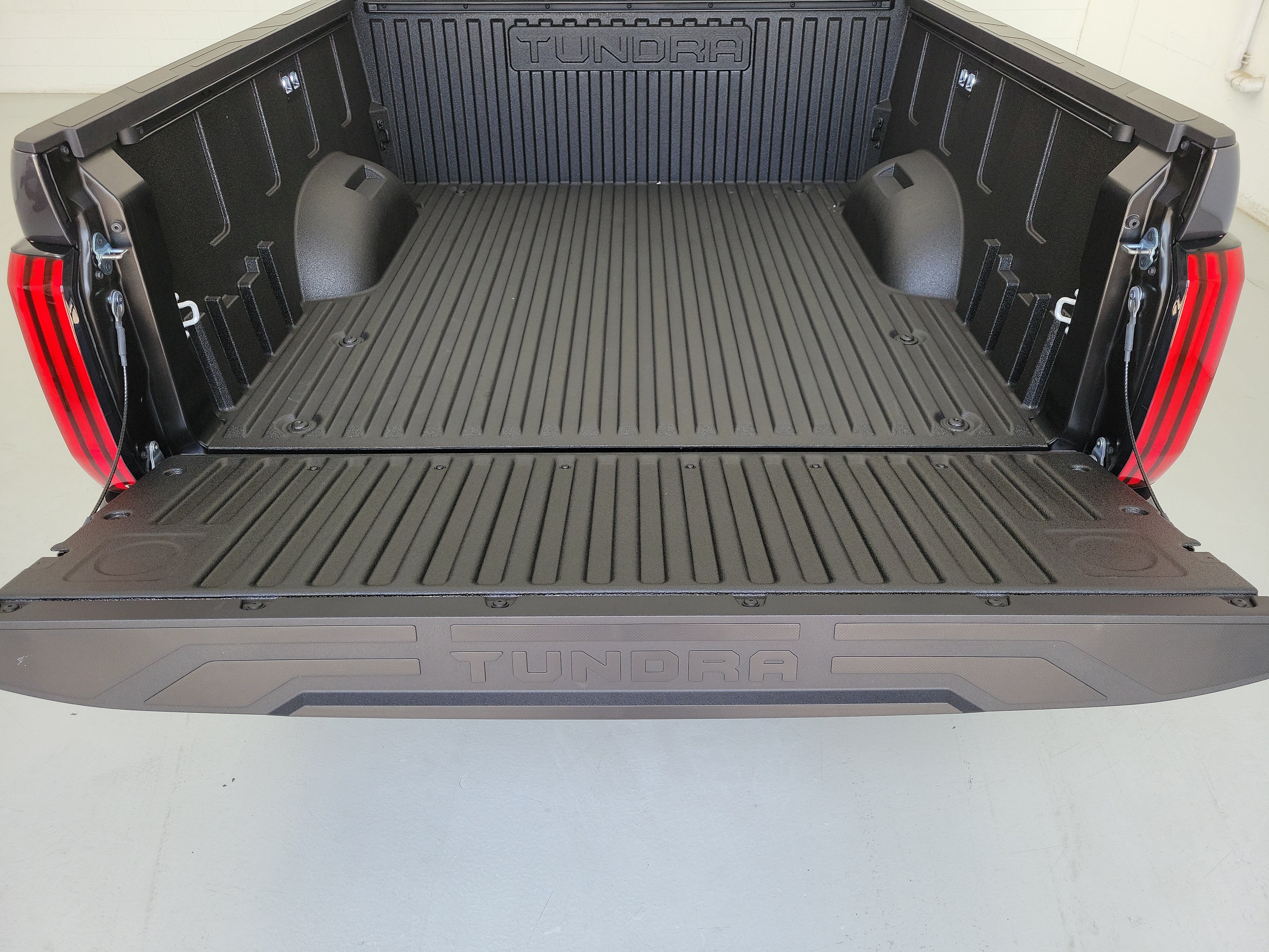 Used 2026 Magnetic Gray Metallic Toyota SR5 image 9