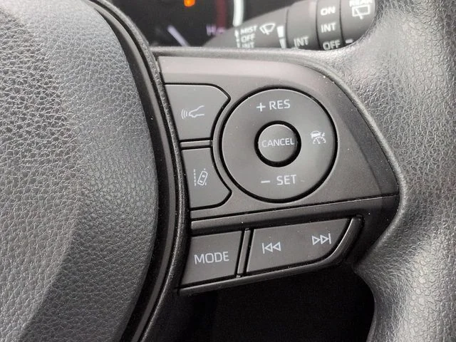 Certified Used 2024  Toyota XLE image 24