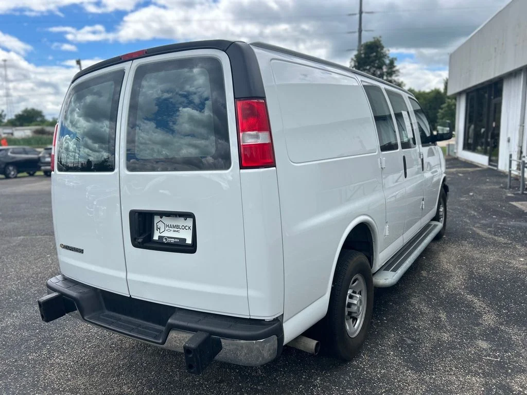 Used 2024 White Chevrolet Work Van image 6