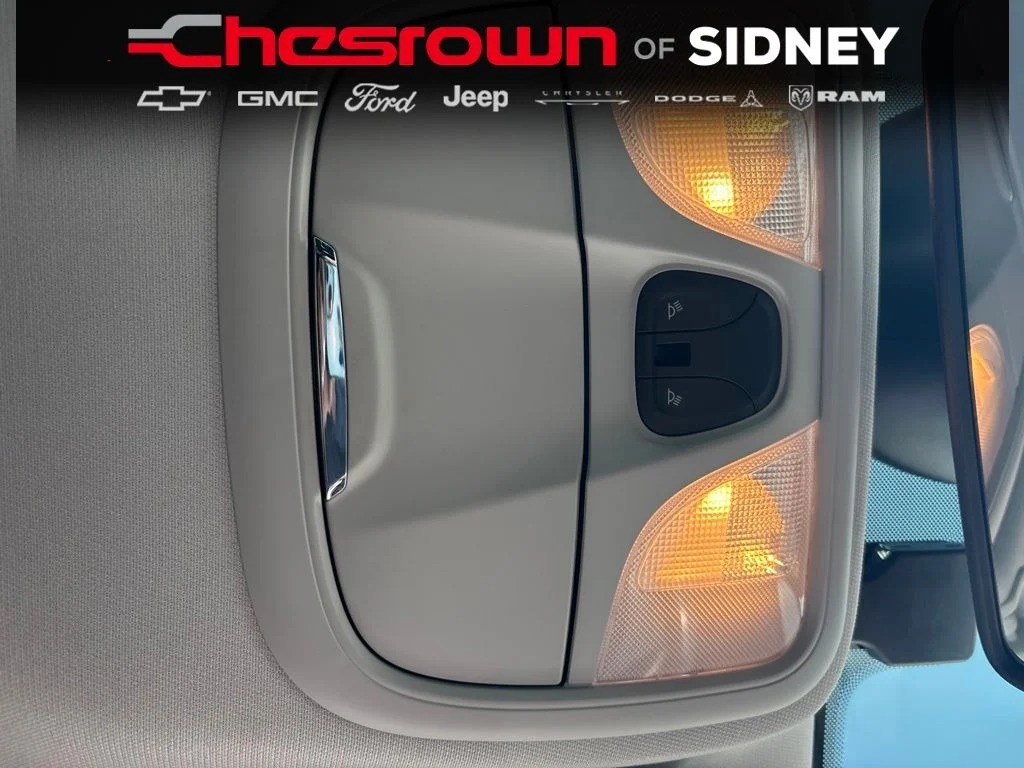 Used 2020 Red Jeep Latitude Plus image 23