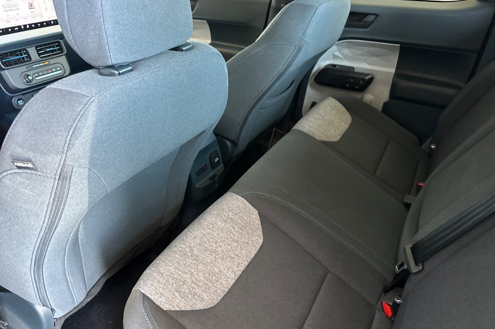 Used 2025 Gray Ford XLT image 12