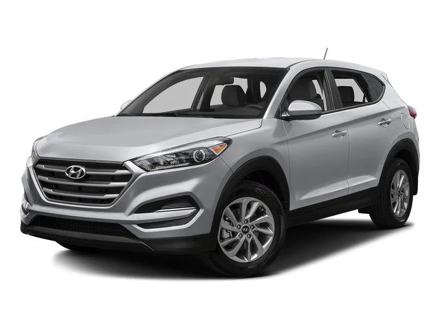 Used 2016 Chromium Silver Hyundai SE image 1