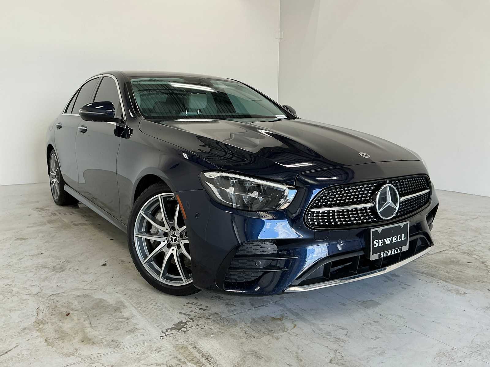 Certified Used 2022 Nautical Blue Metallic Mercedes-Benz E 350 image 4