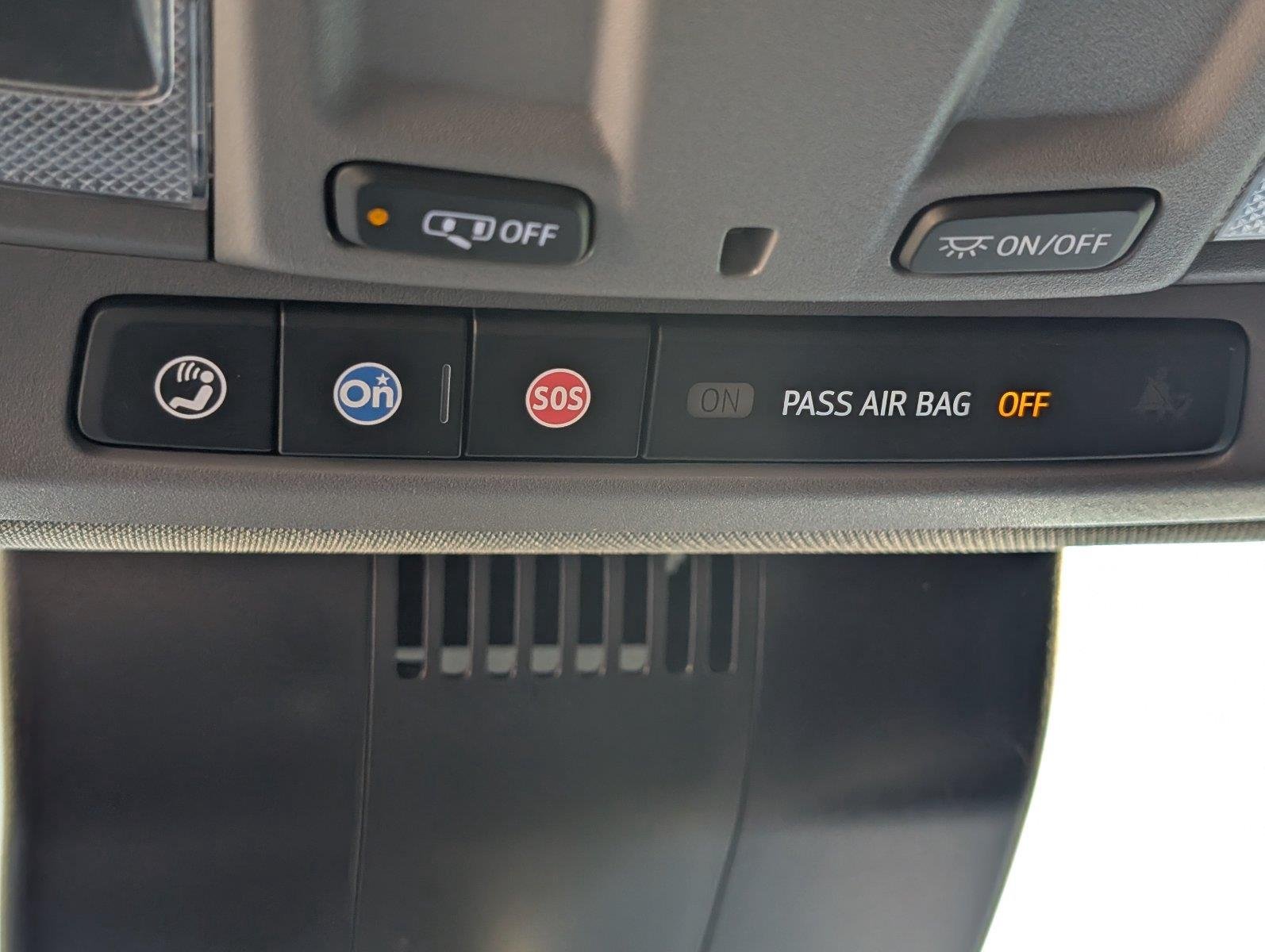 Used 2024 Slate Gray Metallic Chevrolet Custom image 17