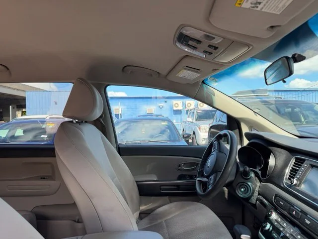 Used 2021 Black Kia LX image 18