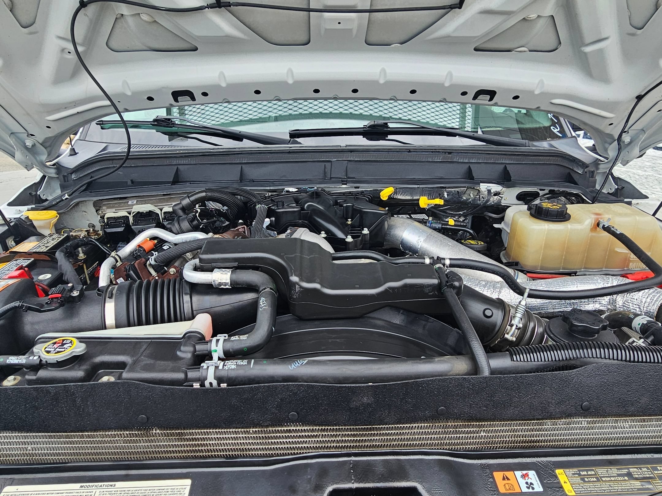 Used 2015 Oxford White Ford XL image 25