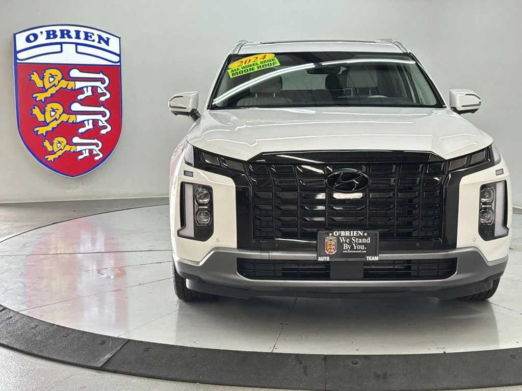 Used 2024 White Hyundai Limited image 10