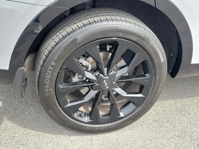 Certified Used 2022 Gray Kia SX image 32