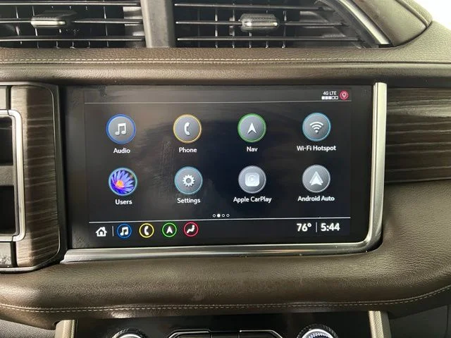 Used 2021 White GMC Denali image 21