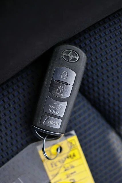 Used 2016 Sapphire Scion Base image 12