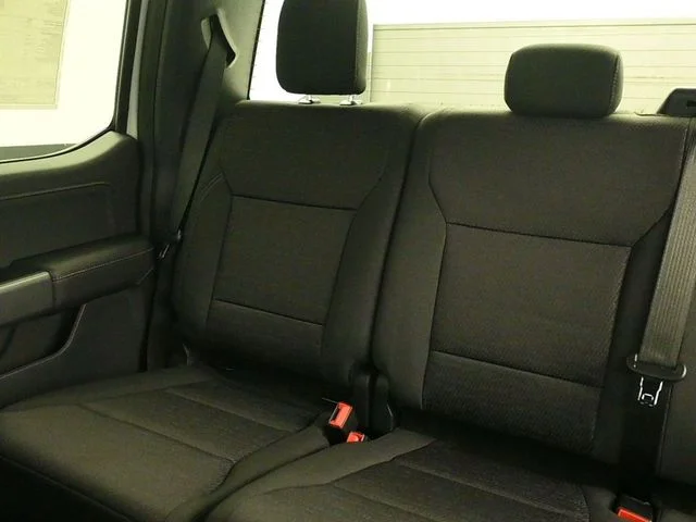 New 2026 Oxford White Ford XLT image 21