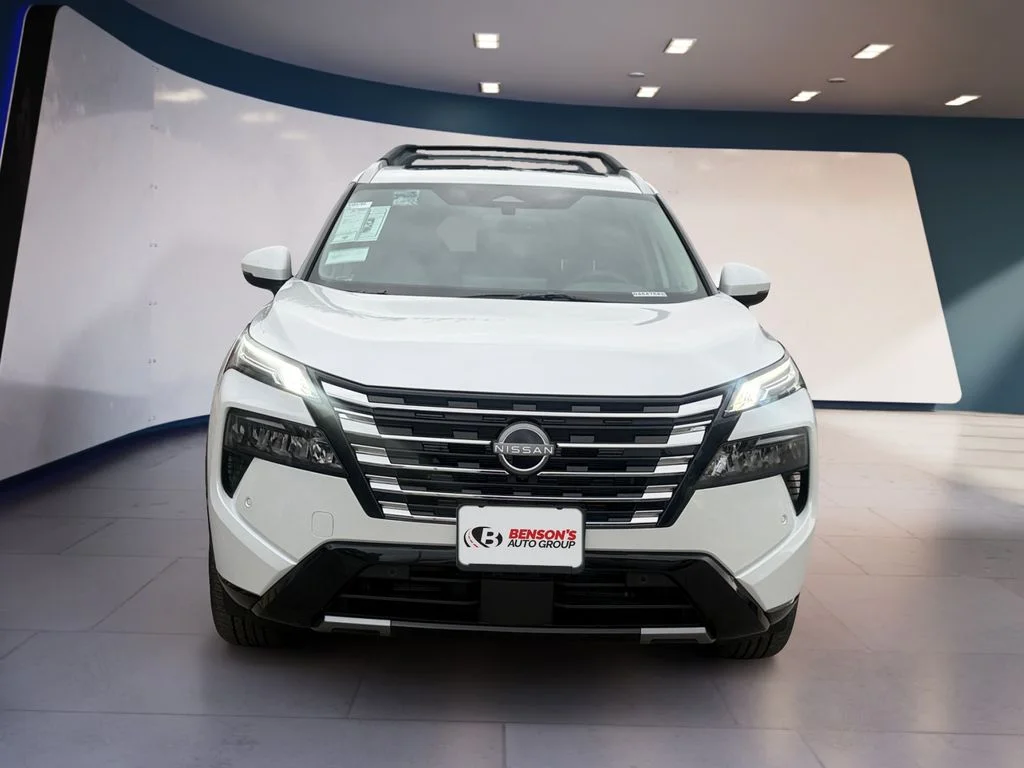 New 2026 White Nissan Platinum image 8