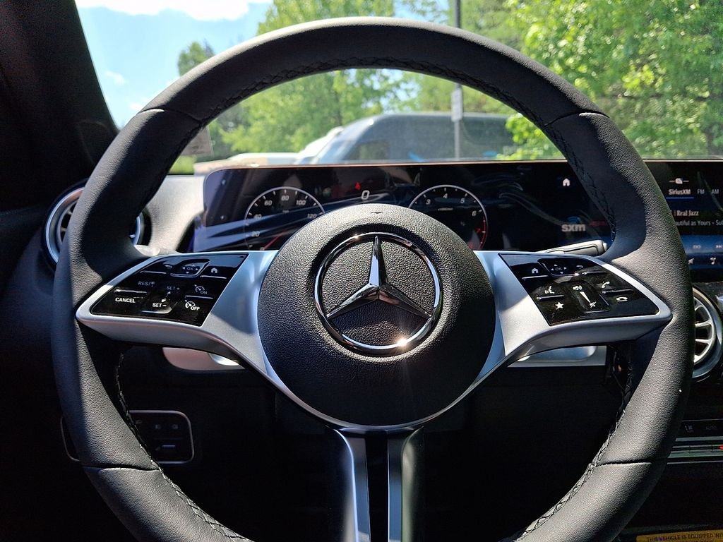 New 2026 Cirrus Silver Metallic Mercedes-Benz GLB 250 image 15