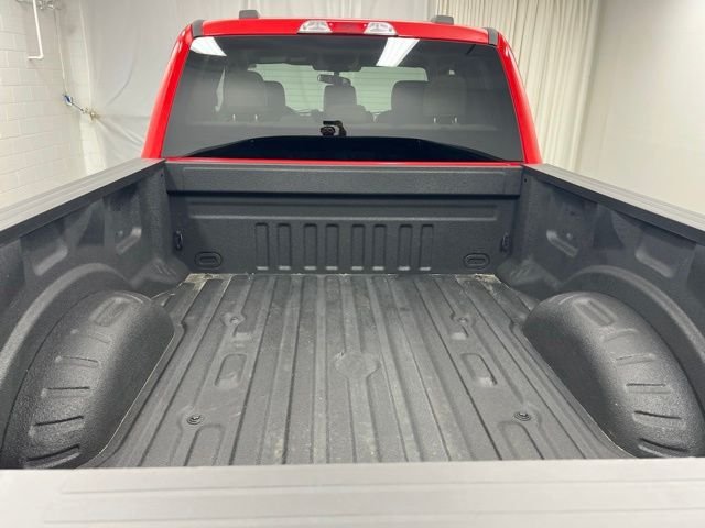 Used 2020 Red Ford XL image 8