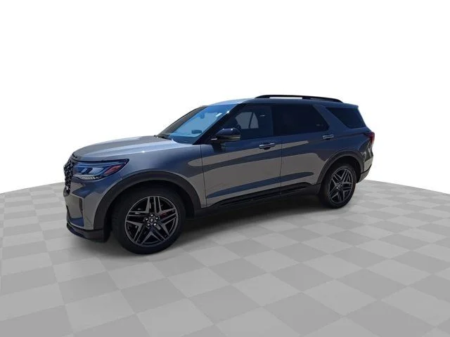 Used 2025 Gray Ford ST image 4