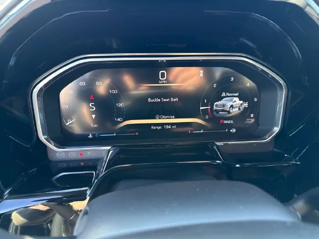 New 2026 Onyx Black GMC Elevation image 17