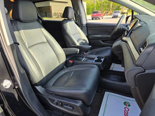 Used 2024 Black Honda EX-L image 21