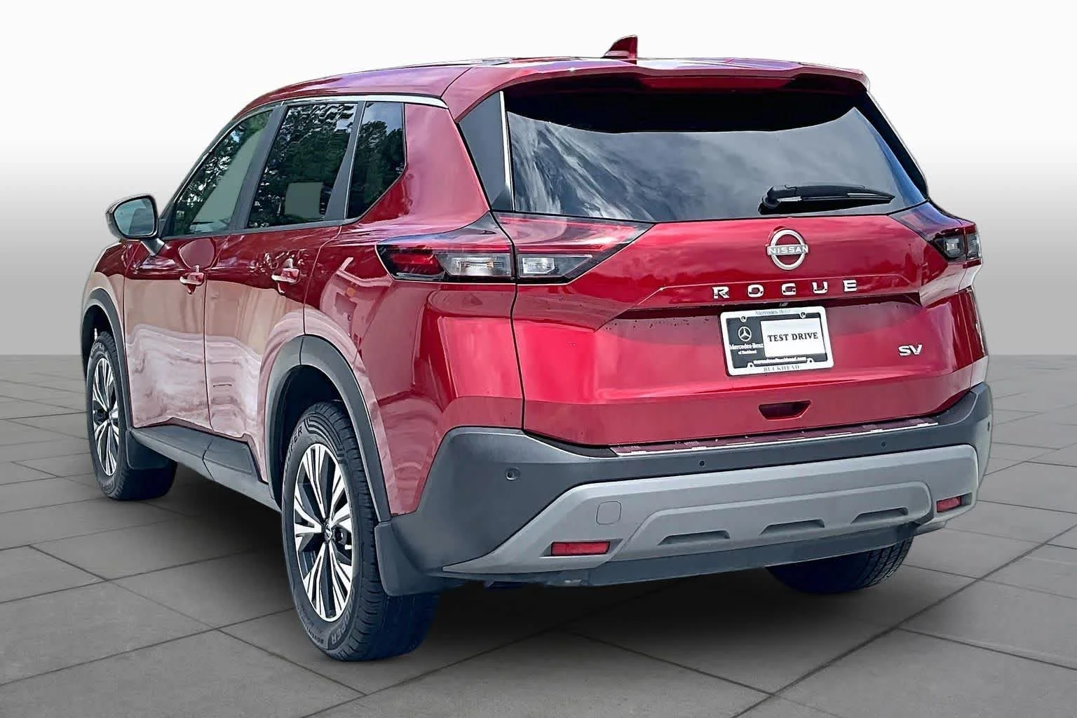 Used 2023 Scarlet Ember Tintcoat Nissan SV image 22