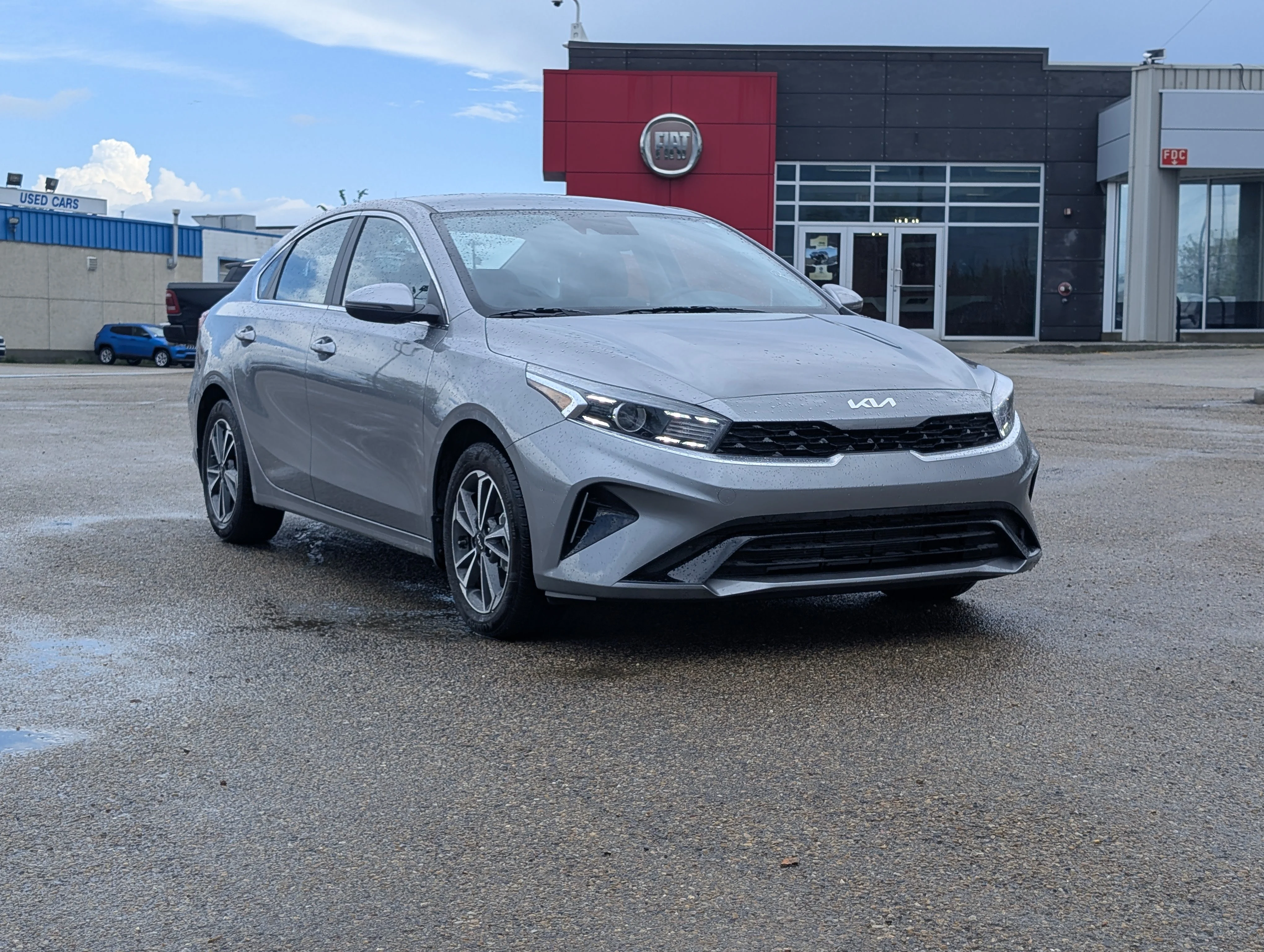 Used 2023 Aurora Black Kia GT-Line image 9