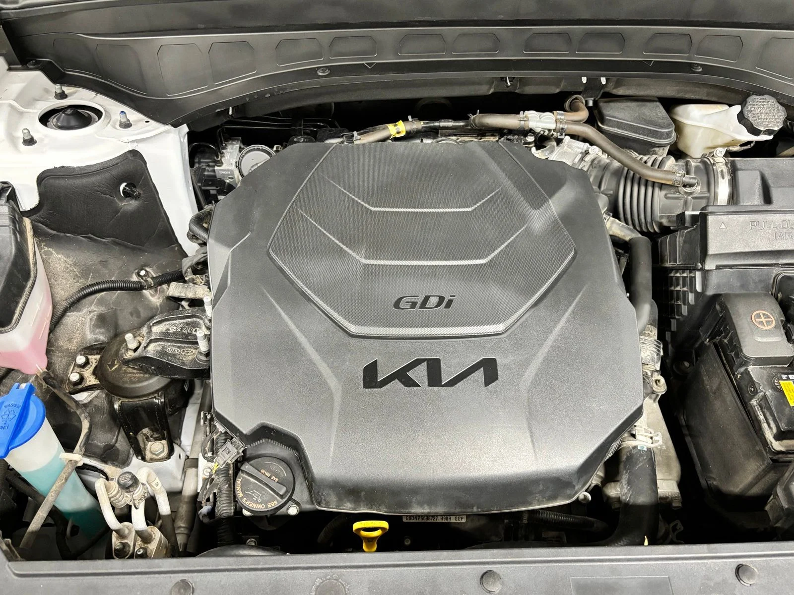 Used 2024 White Kia EX X-Line image 26