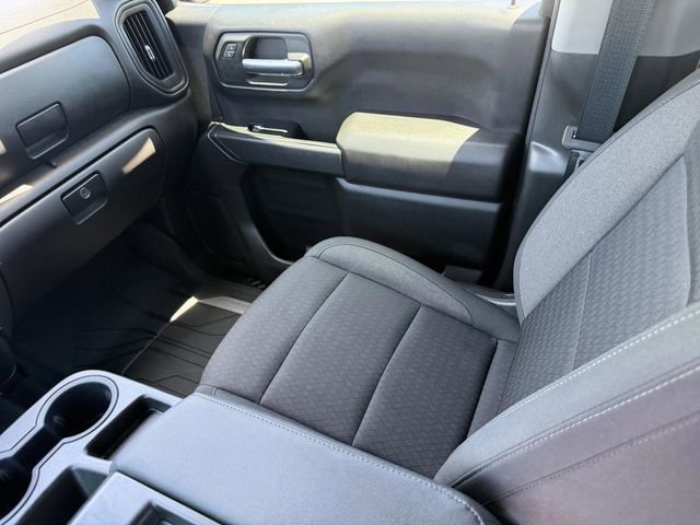 2023 Chevrolet Silverado 1500 Custom - Photo 19