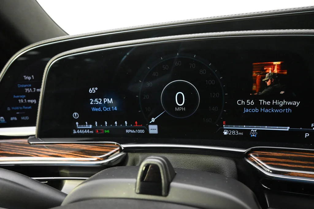 Used 2023 BLACK RAVEN Cadillac 4WD Premium Luxury image 27