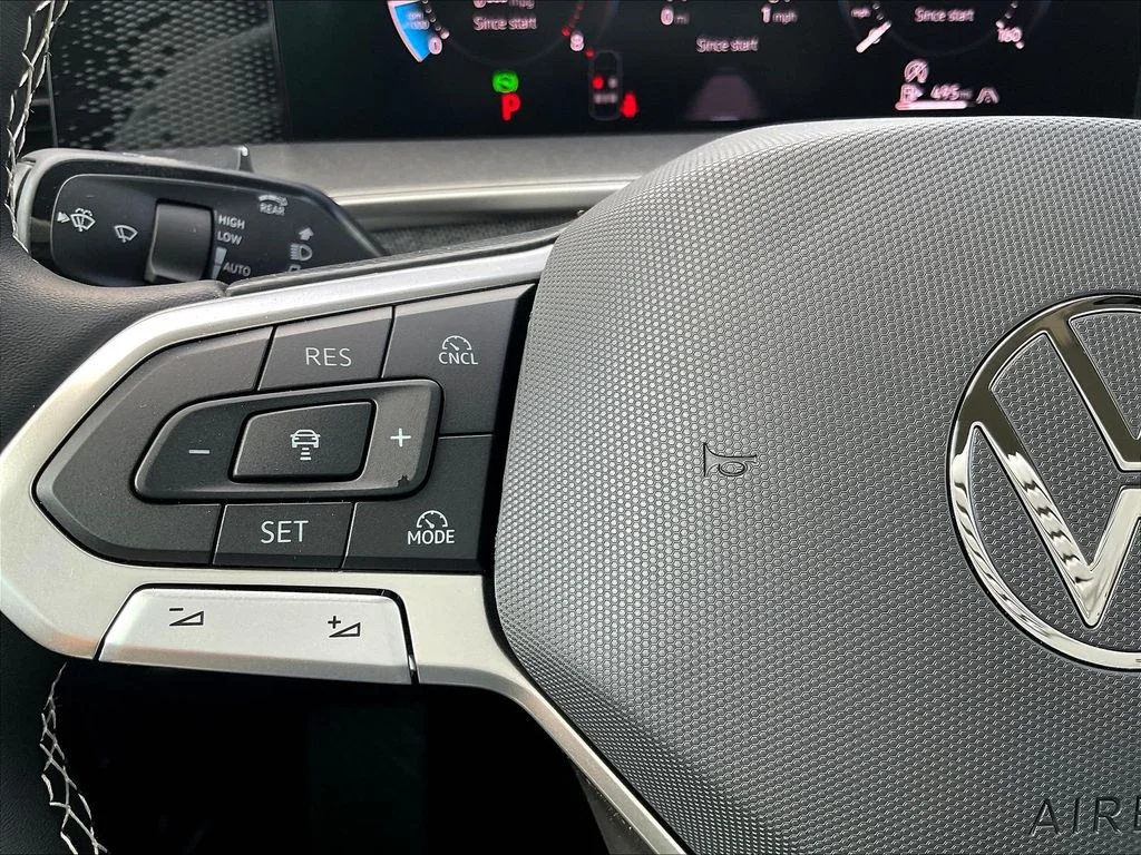 New 2026 Black Volkswagen 2.0T S image 26