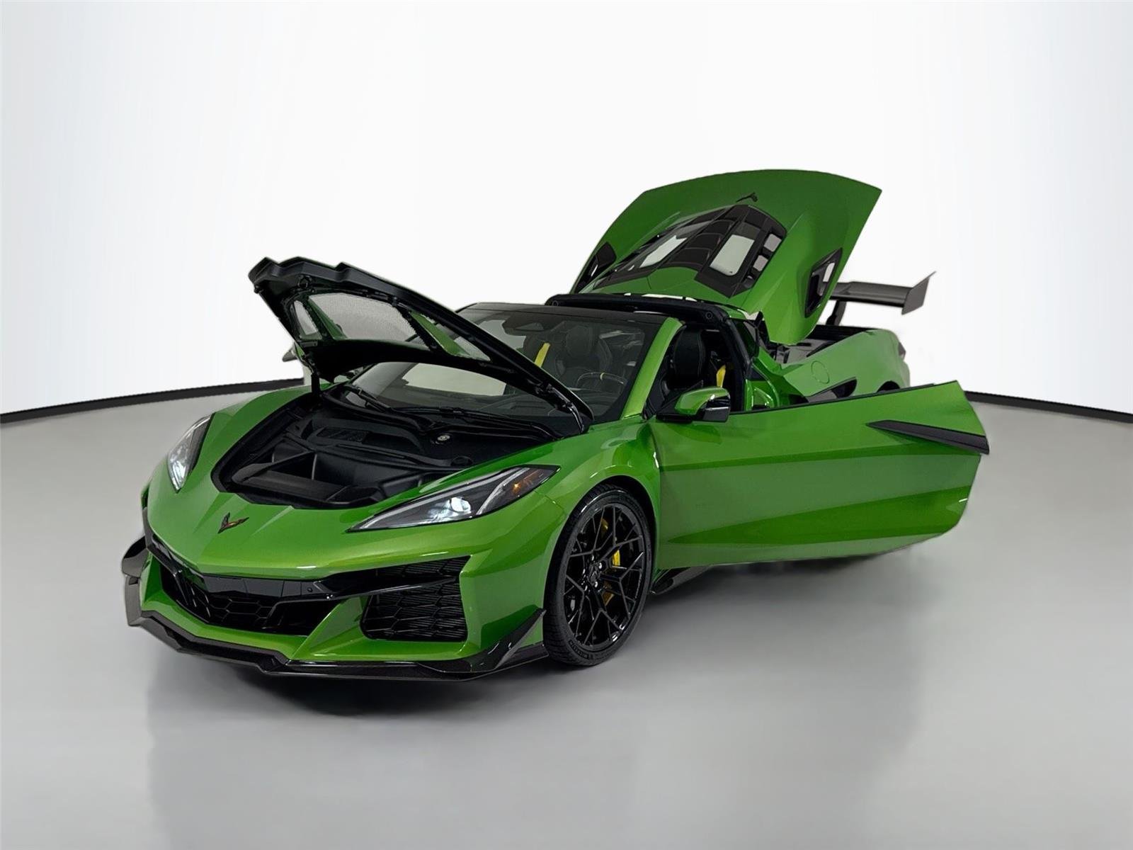 Used 2026 Roswell Green Metallic Chevrolet ZR1 | Carbon Fiber Aero Pkg | Front Lift | Carbon Flash Wheels image 52