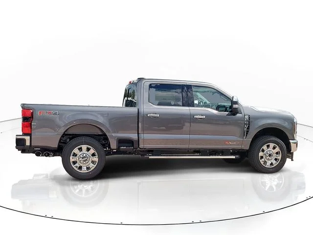 New 2026 Gray Metallic Ford Lariat image 4