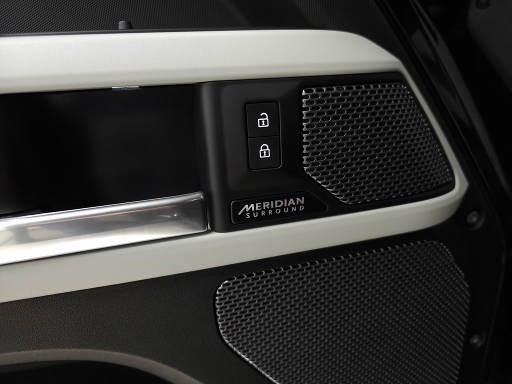 2023 LAND ROVER DEFENDER - Image 14