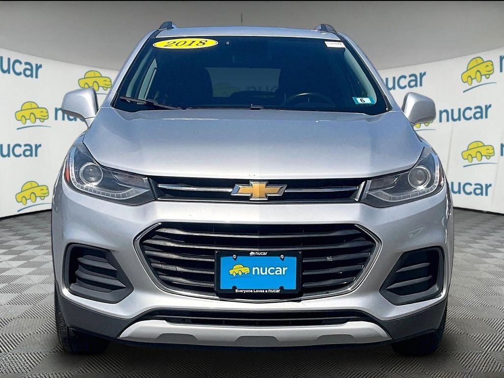 Used 2018 Silver Chevrolet LT image 2