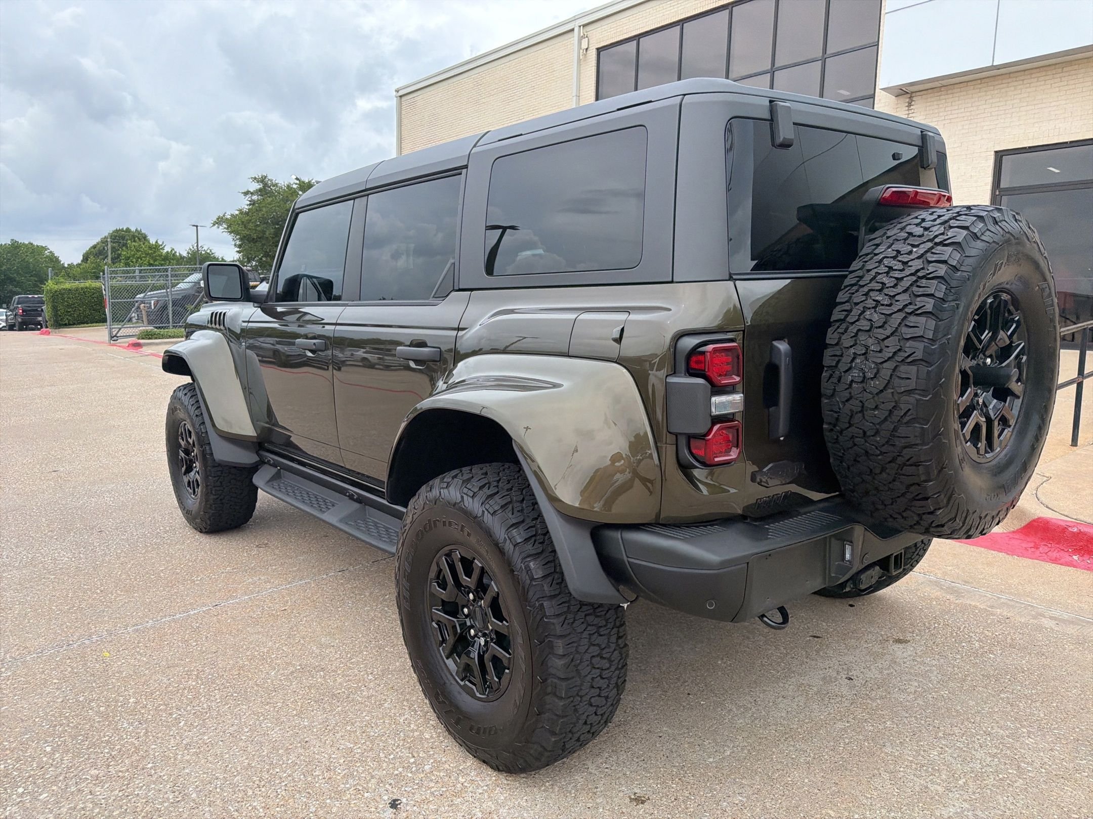 Used 2025 Green Ford Raptor image 6