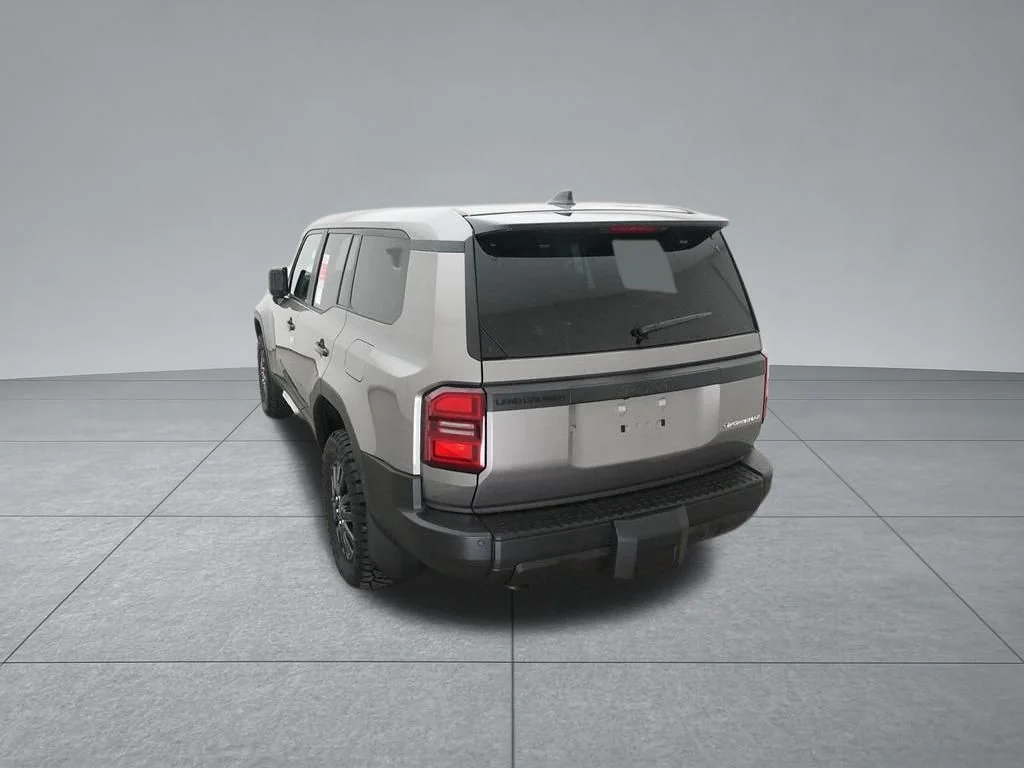 Used 2025  Toyota 1958 image 8