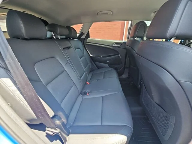 Used 2018 Blue Hyundai Limited image 29