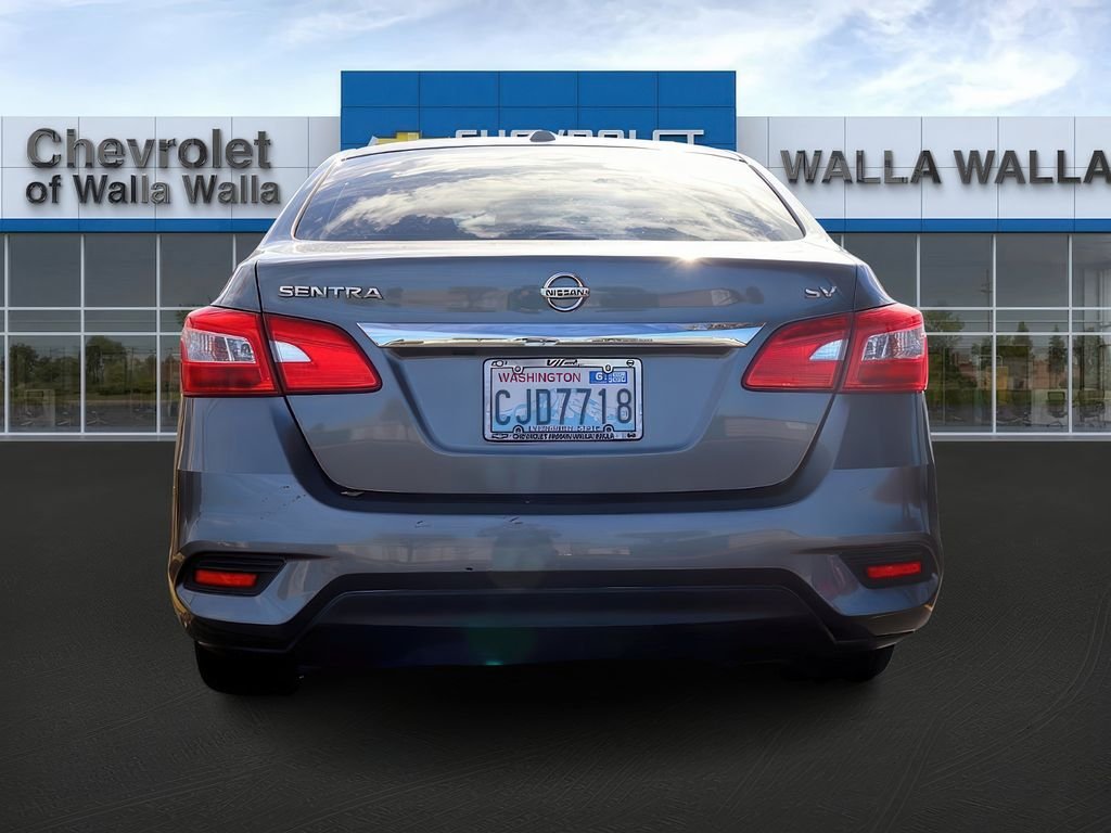 2019 Nissan Sentra SV photo 4