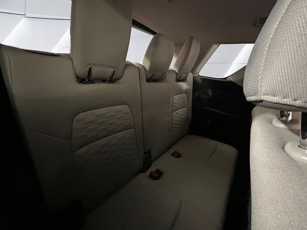 Used 2022 Blue Nissan SV image 16