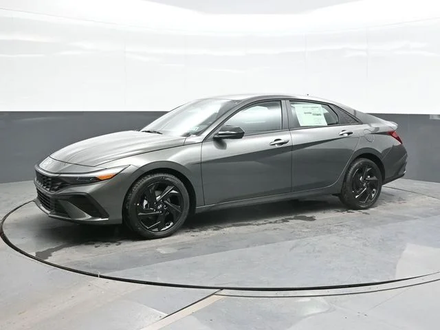 New 2026 Gray Hyundai SEL Sport image 5