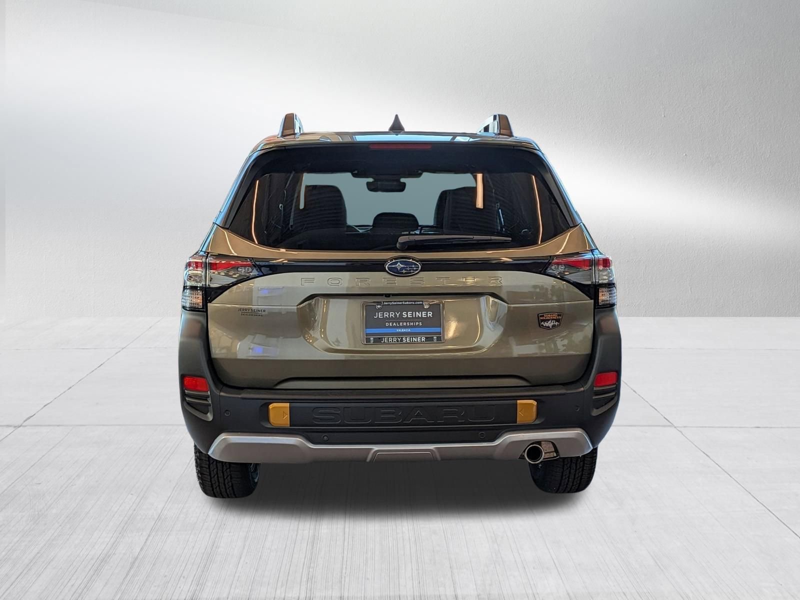 New 2026 AUTUMN GREEN METALLIC Subaru Wilderness image 9