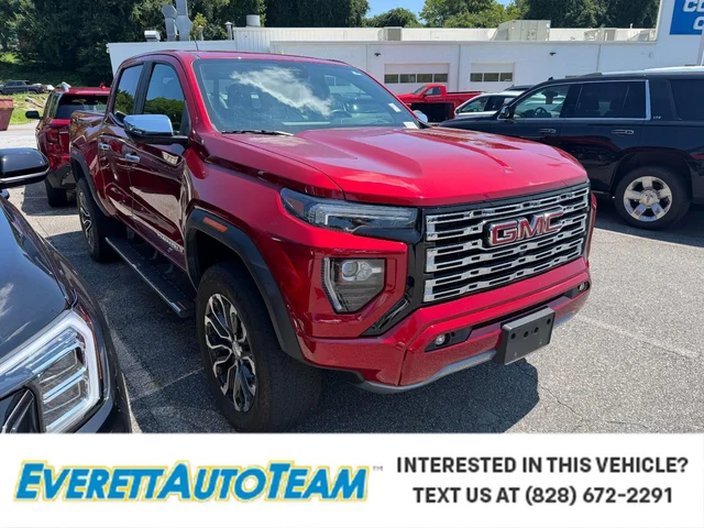 2023 GMC Canyon 4WD Denali