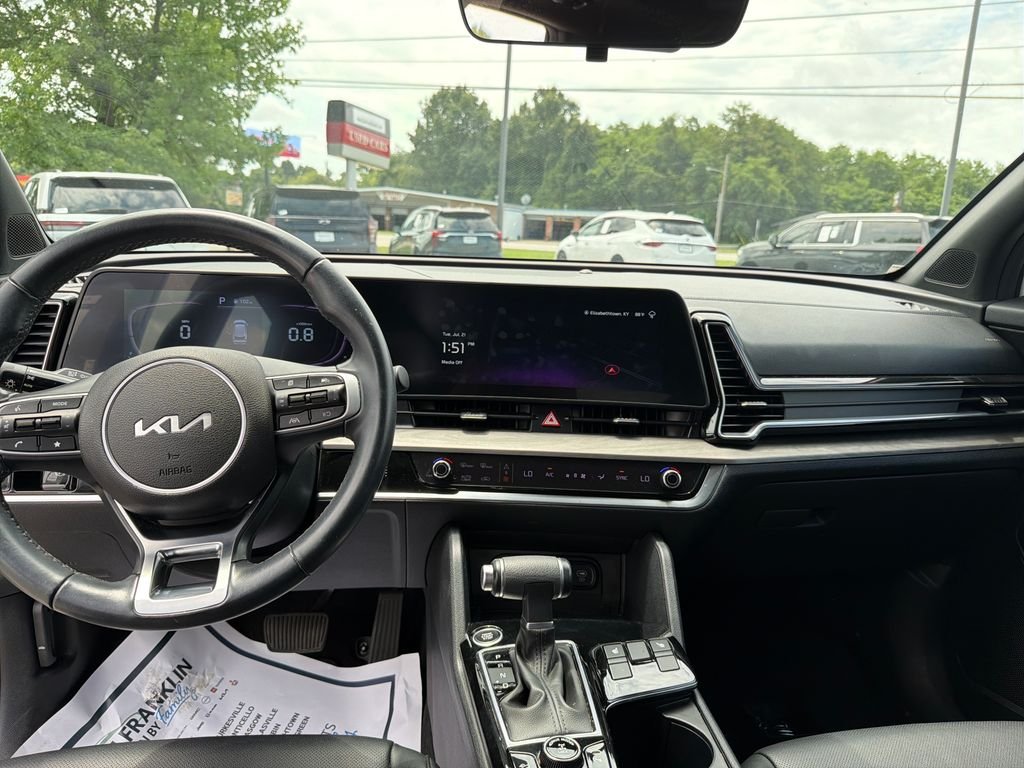 Used 2024 White Kia X-Line image 15