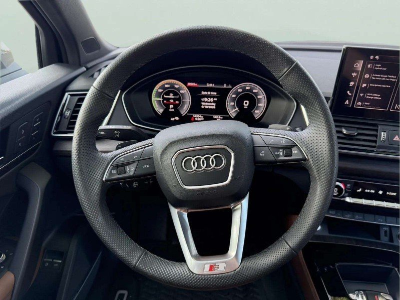 Certified Used 2025 Daytona Gray Pearl Effect Audi S line Premium Plus image 10