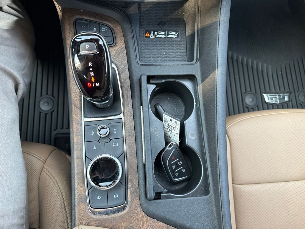 Used 2025 Silver Cadillac Premium Luxury image 14